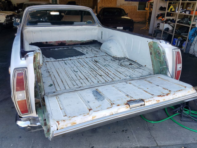 1971 Ford Ranchero Standard Cab Pickup