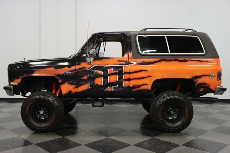 1987 Black Chevrolet Blazer SUV