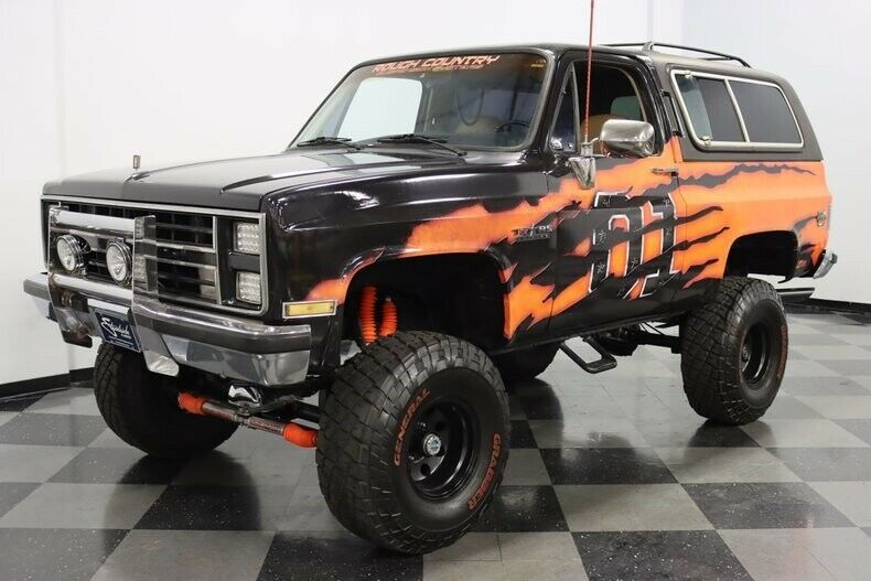 1987 Black Chevrolet Blazer SUV