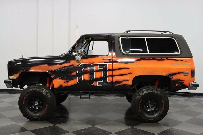 1987 Black Chevrolet Blazer SUV