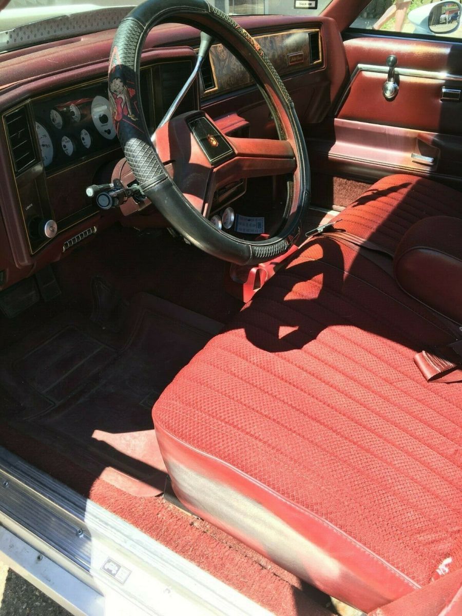 1983 White Chevrolet Malibu Wagon