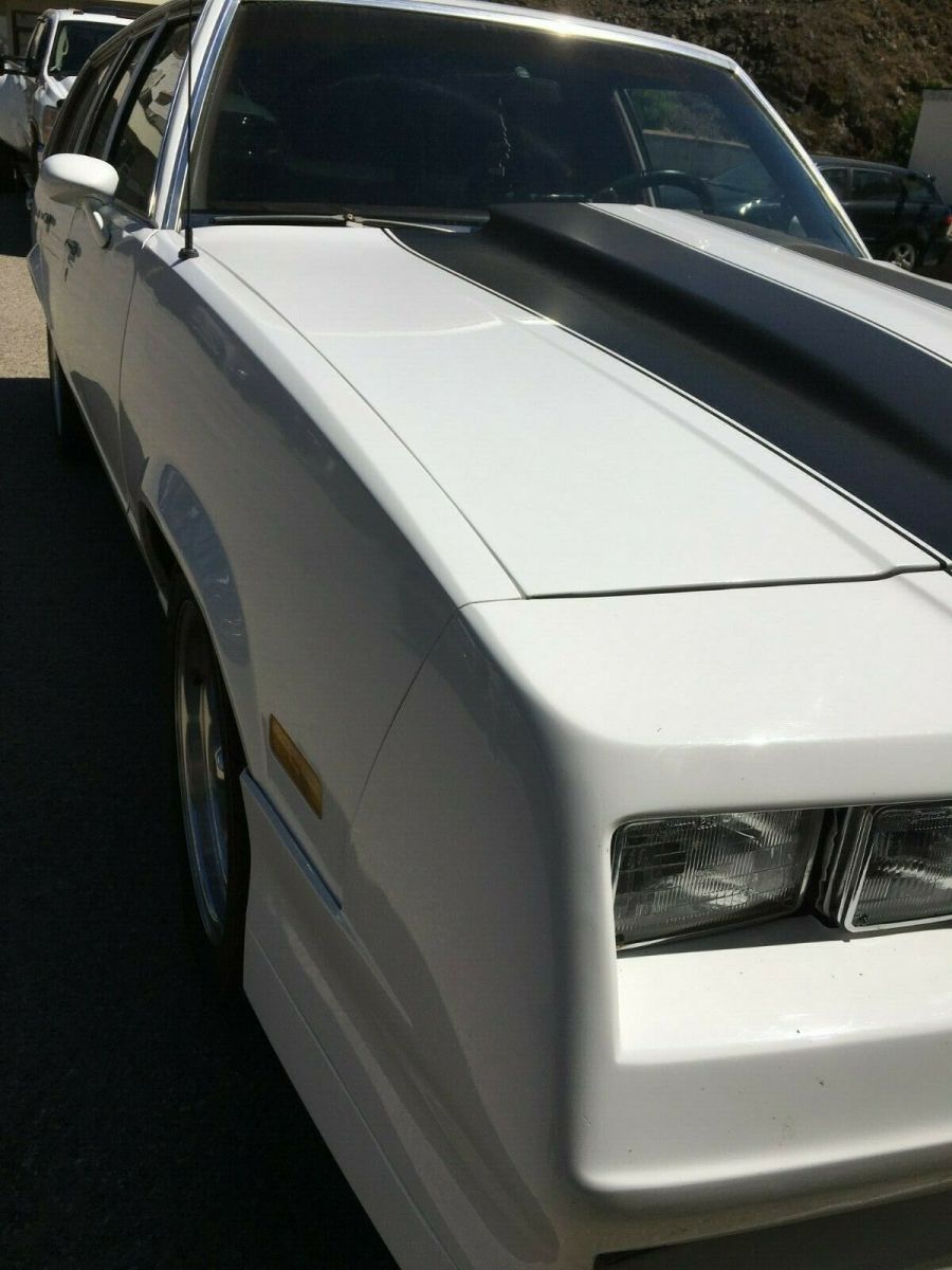 1983 White Chevrolet Malibu Wagon