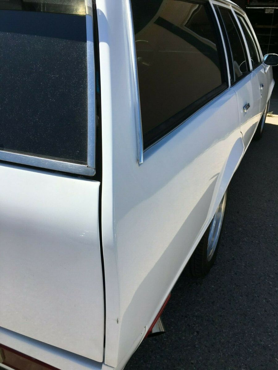 1983 White Chevrolet Malibu Wagon
