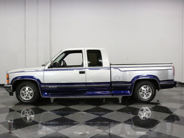 1993 Silver Chevrolet C/K Pickup 1500 Pickup (Truck)
