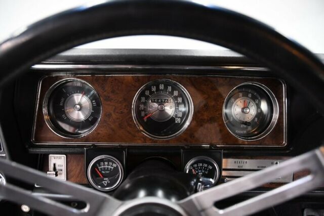 1970 Red Oldsmobile 442 Hardtop