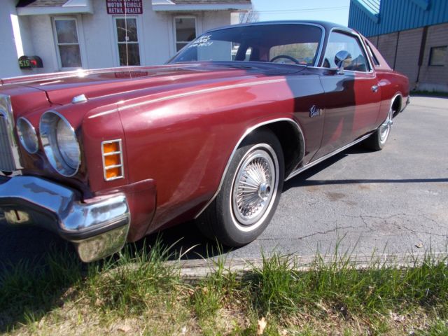 1975 Maroon Chrysler Cordoba Coupe