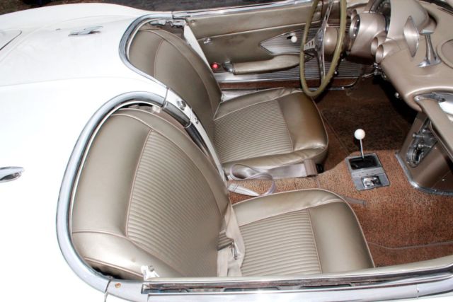 1961 Ermine White Chevrolet Corvette Convertible