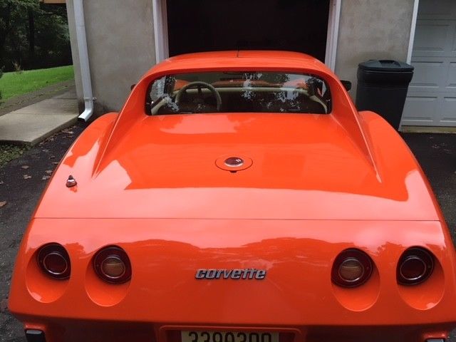 1976 Orange Chevrolet Corvette Coupe