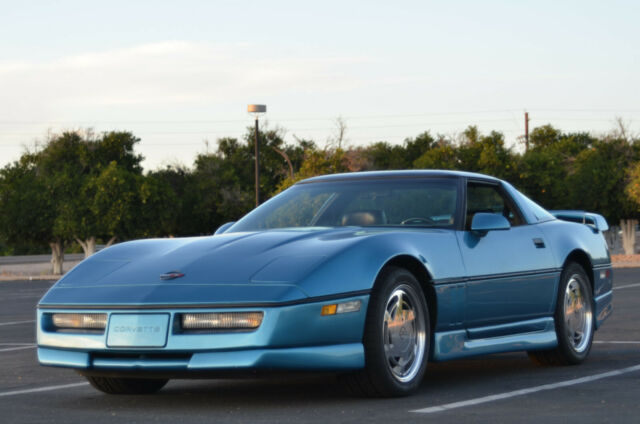 1989 Blue Chevrolet Corvette Coupe