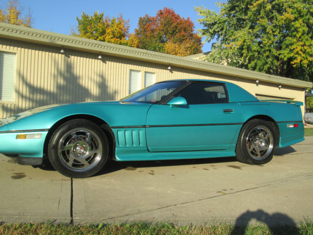 1990 Teal Chevrolet Corvette Convertible