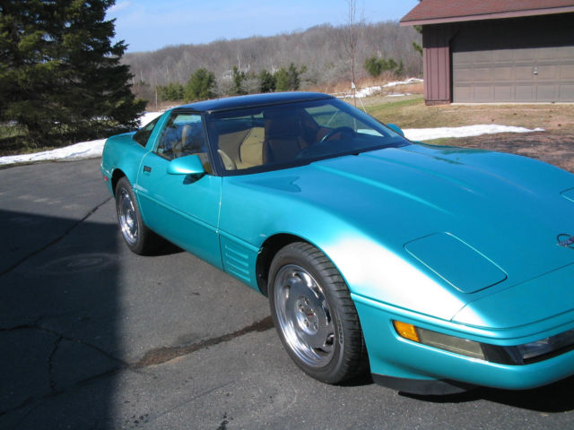 1991 Turquois Metallic Chevrolet Corvette Coupe