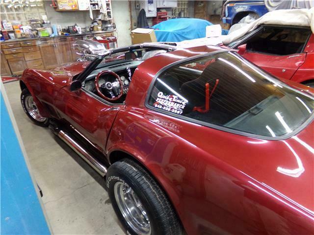1981 Burgundy Chevrolet Corvette Coupe