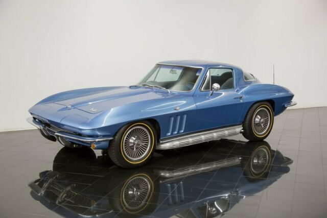 1966 Blue Chevrolet Corvette --