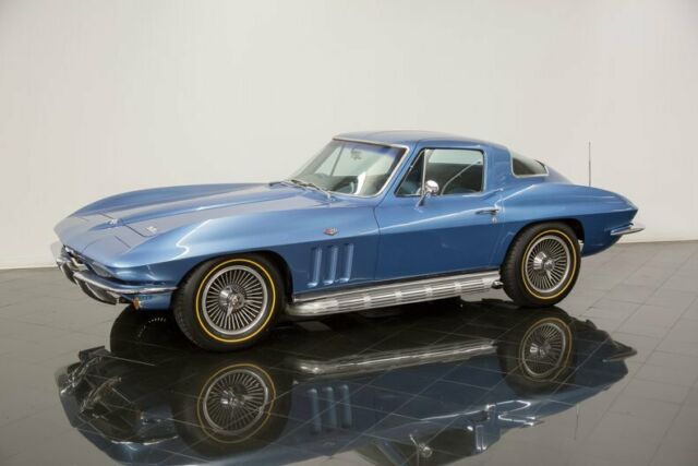 1966 Blue Chevrolet Corvette --