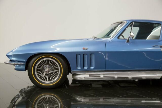 1966 Blue Chevrolet Corvette --