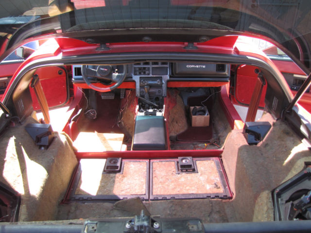 1985 Burgundy Chevrolet Corvette Coupe