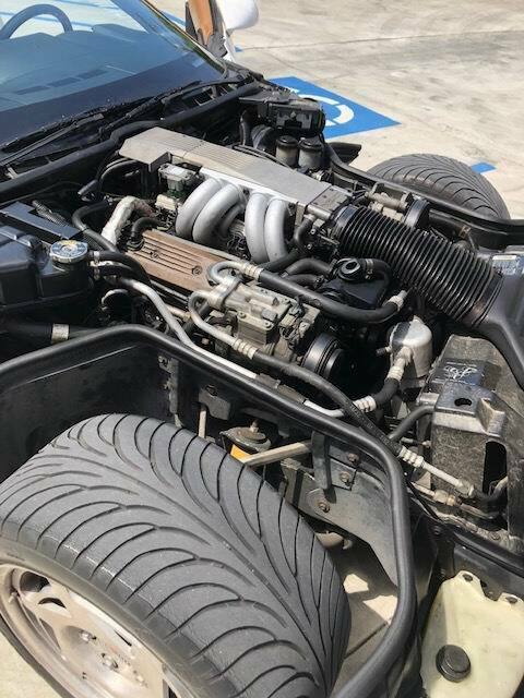 1990 White Chevrolet Corvette Coupe