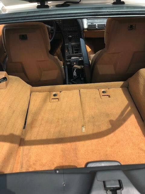 1990 White Chevrolet Corvette Coupe