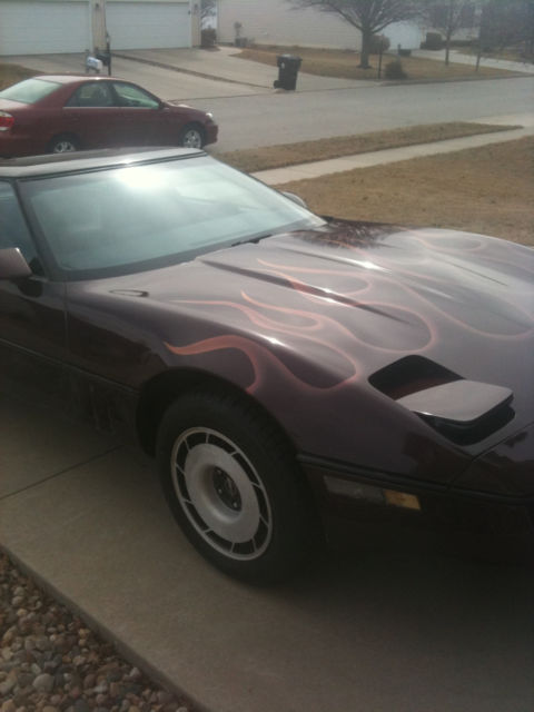 1985 Burgundy Chevrolet Corvette Coupe