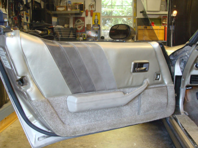 1982 Tan Chevrolet Corvette Coupe