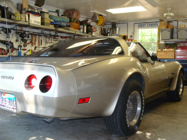 1982 Tan Chevrolet Corvette Coupe