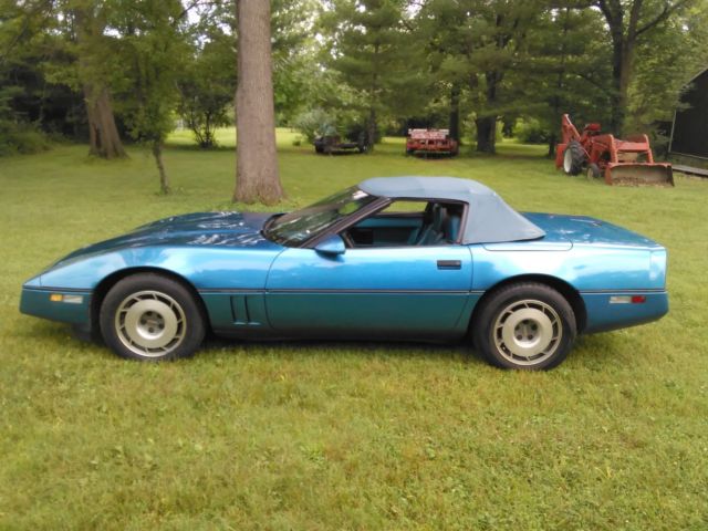 1987 Blue Chevrolet Corvette Convertible