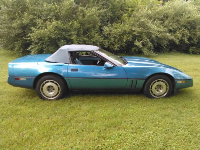 1987 Blue Chevrolet Corvette Convertible