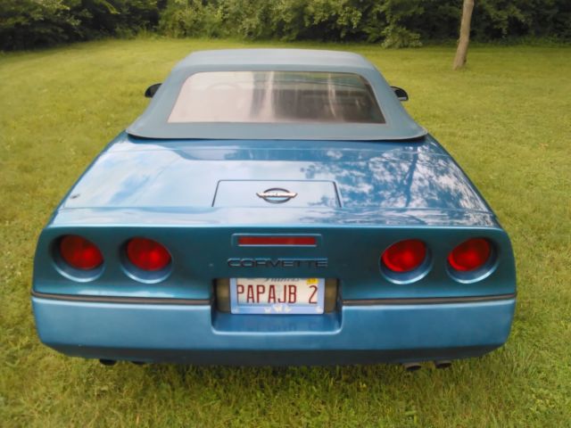 1987 Blue Chevrolet Corvette Convertible