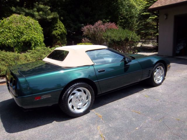1994 Green Chevrolet Corvette Convertible