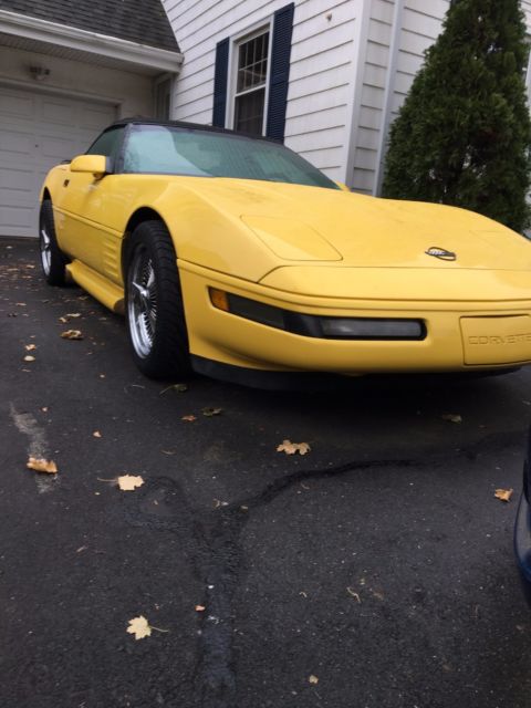 1991 Yellow Chevrolet Corvette