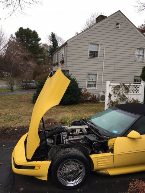 1991 Yellow Chevrolet Corvette