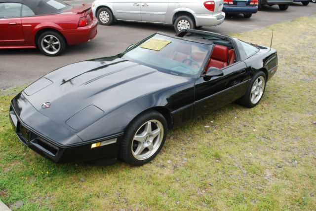 1984 Chevrolet Corvette Coupe