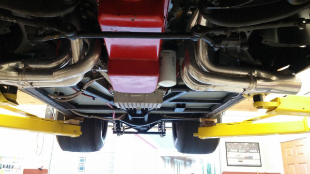 1975 Burgundy Chevrolet Corvette Coupe