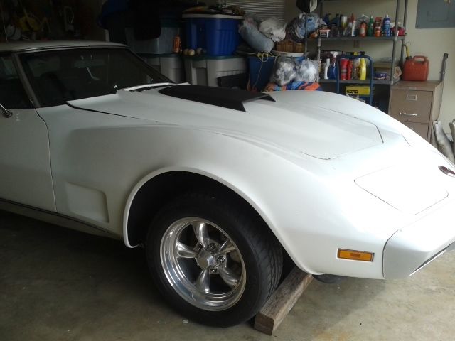 1974 White Chevrolet Corvette T-Top