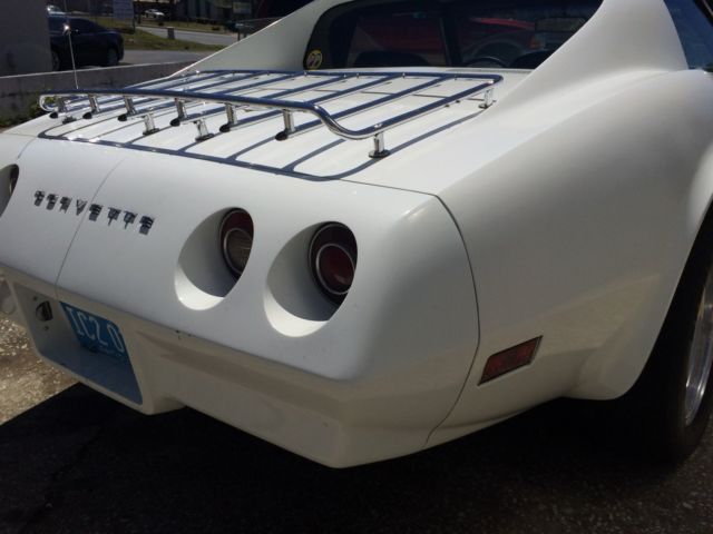 1974 White Chevrolet Corvette T-Top