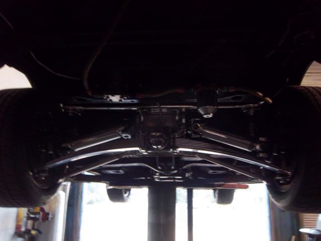 1974 White Chevrolet Corvette T-Top