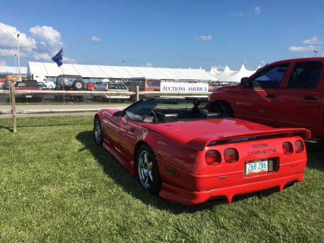 1992 Red Chevrolet Corvette Convertible
