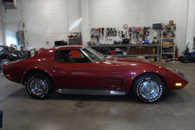 1973 Red Chevrolet Corvette Coupe