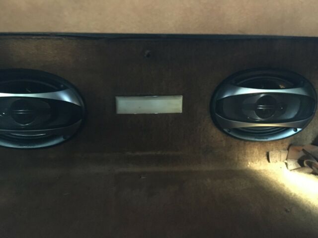 1973 White Chevrolet Corvette