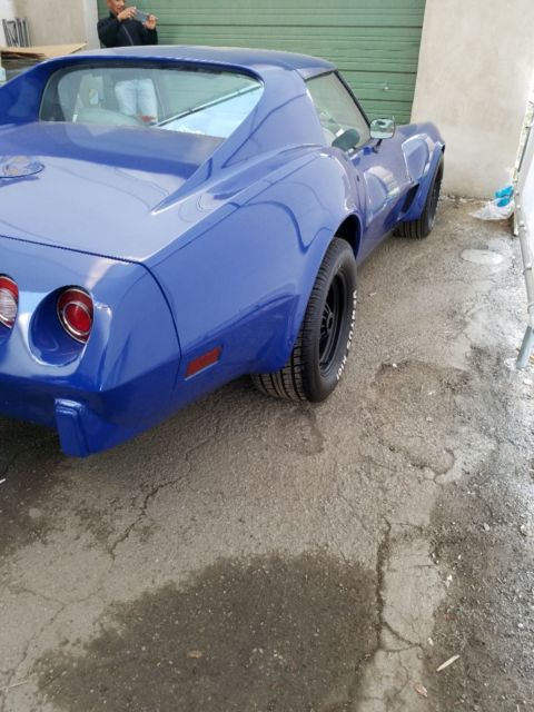 1977 Blue Chevrolet Corvette Coupe