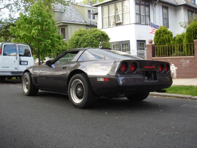 1988 Tan Chevrolet Corvette Coupe