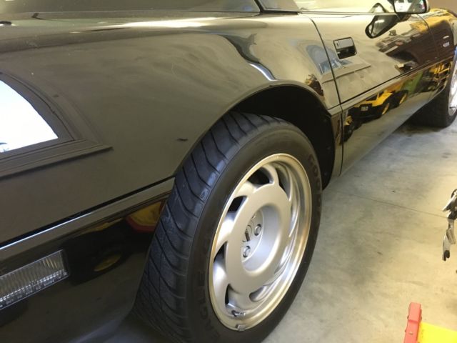 1991 Burgundy Chevrolet Corvette Coupe