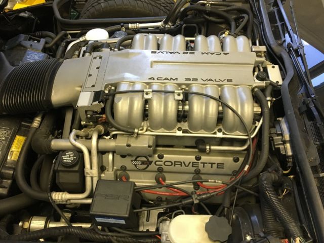 1991 Burgundy Chevrolet Corvette Coupe