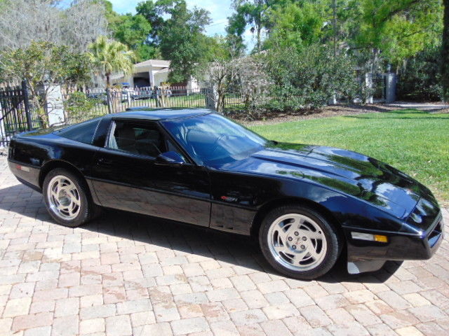 1990 Black Chevrolet Corvette Coupe