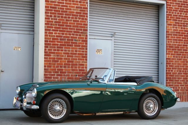 1967 British Racing Green Austin Healey 3000