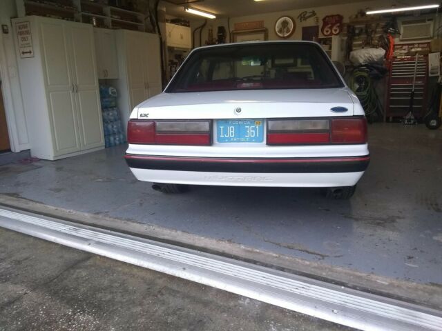 1988 White Ford Mustang Coupe
