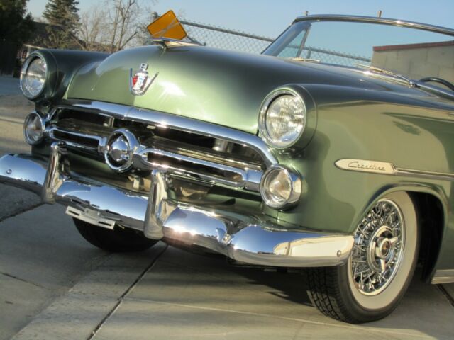 1952 Green Ford Sunliner Convertible