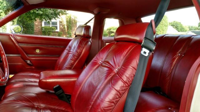 1979 White Chrysler Cordoba Coupe