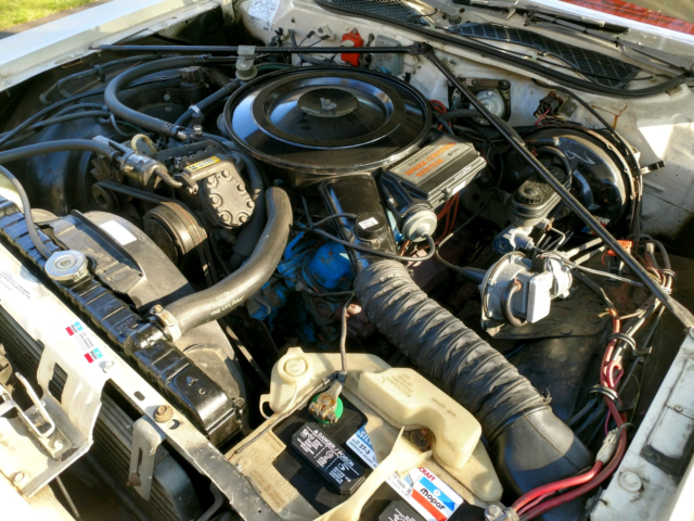 1979 White Chrysler Cordoba Coupe