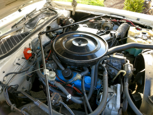 1979 White Chrysler Cordoba Coupe